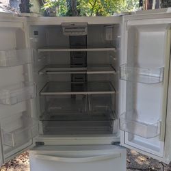 Whirlpool Refrigerator 