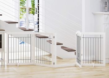 Dog Gate/ Pet Gate / Pet Fence