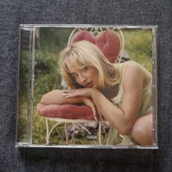 cd short n sweet sabrina carpenter