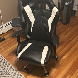 Black And White Gaming Chair