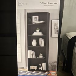 5 Shelf Book Case 