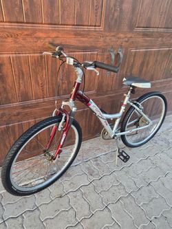 Bicycle 26" Iron horse. Urban