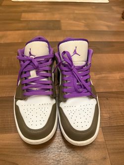 Air jordan 1 low purple mocha (size 11)
