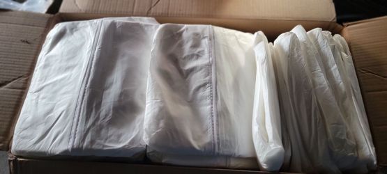 43 wellcare tyvek suits size small