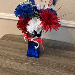 Memorial day/Fourth of July arrangement. 15 Inches Tall