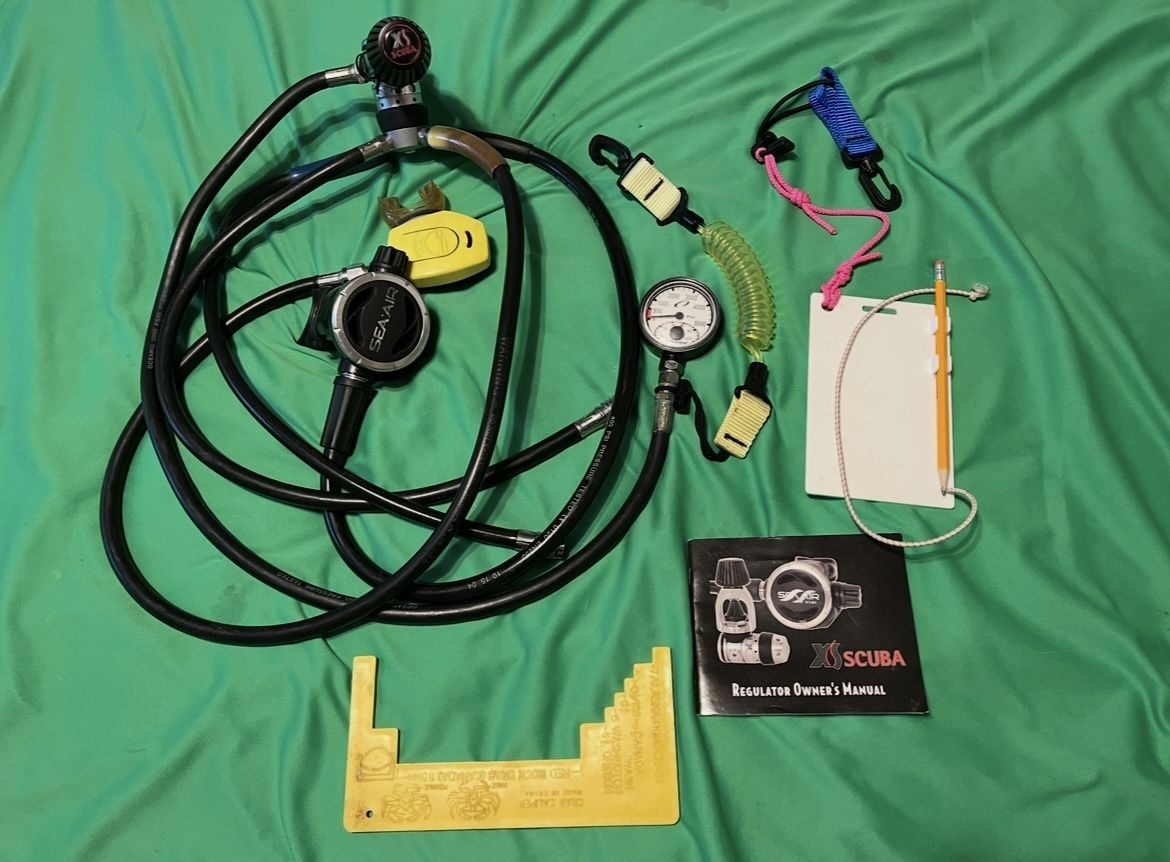 XS scuba / Sherwood dive yoke regulator set - with extras!  