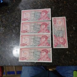 20 https://offerup.com/redirect/?o=UGVzb3MubXg=