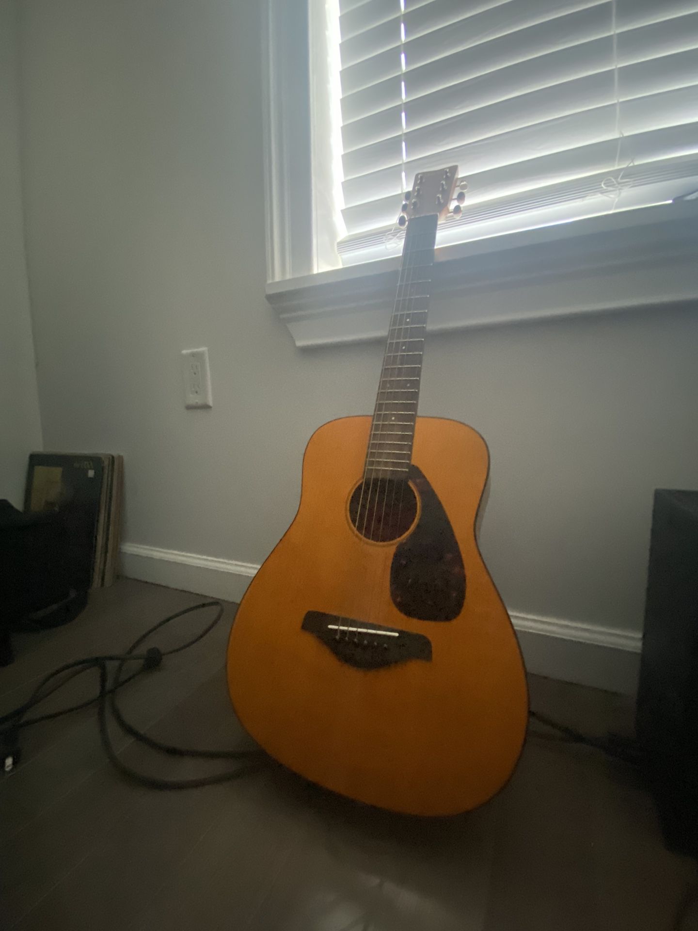 Yamaha FG Junior Guitar Acoustic 