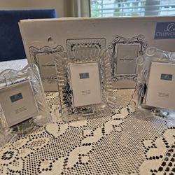 $25.00 - Vtg MIKASA Brand, "Celebrations" Collection Crystal Picture Frames Set, 3pcs!  New In Original Box!  Dainty/Clear & Frosted Crystal!