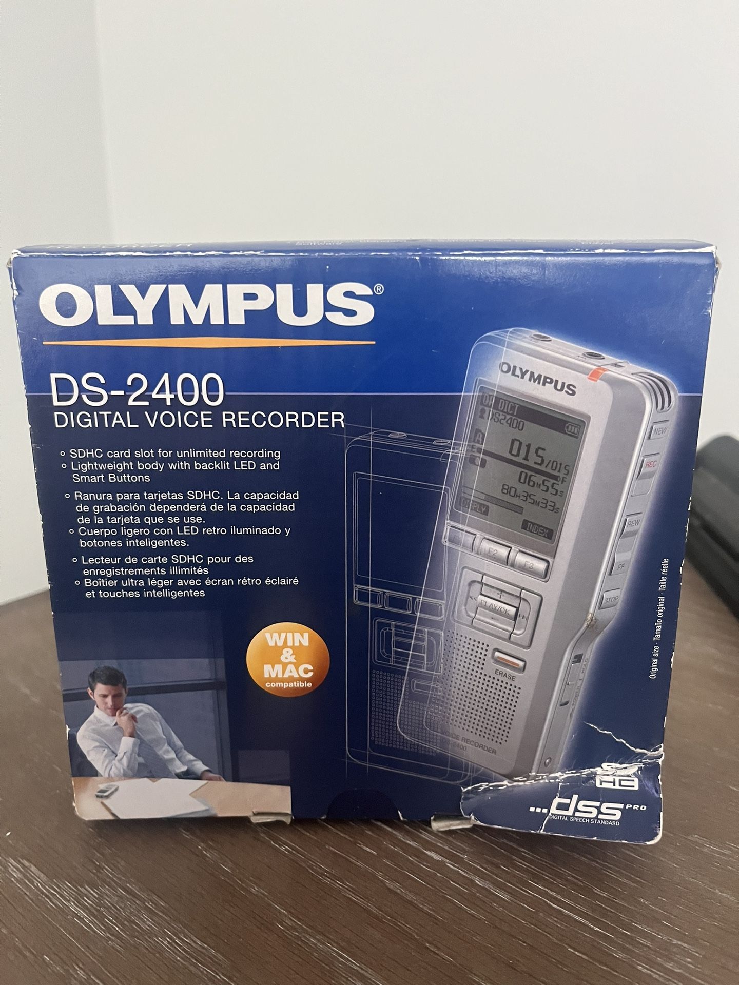 Olympus DS-2400 Digital voice Recorder