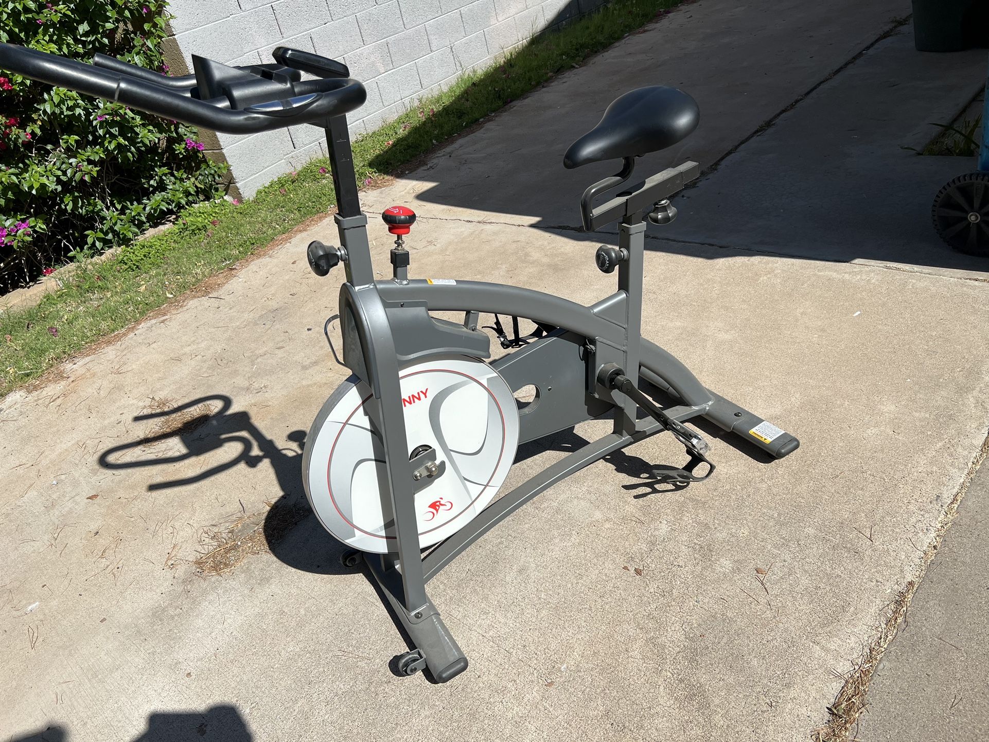 Sunny Stationary Exercise Bike