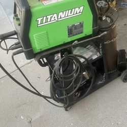 Titanium Welder