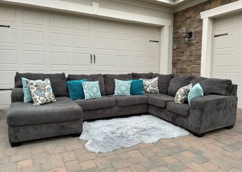 Cozy Gray Sectional  Sofa