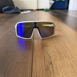 Oakley Sutro Light 