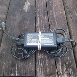 SONY Digital Camera AC Power Adaptor, Model AC-LS1A