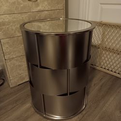 Hayes Mirror Top Metal Accent Table