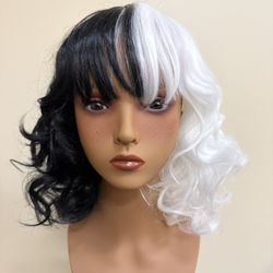 Cruella Deville synthetic hair wig new 543