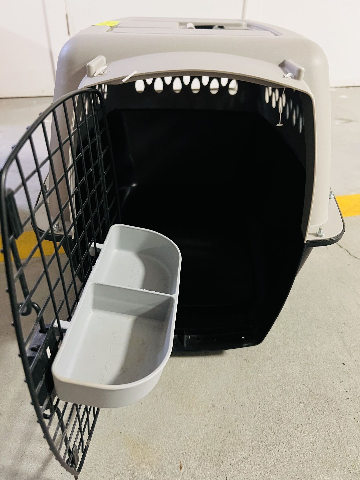 Pet Kennel S/M Dog Crate