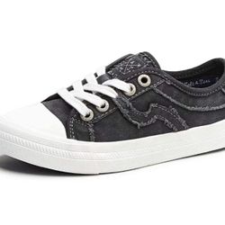 Women Sneakers Shoes/ Tenis De Mujer Size 7