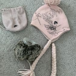 Girl’s Nike Hat And Earmuffs