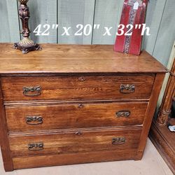 Vintage Wood Dresser 3 Drawers 