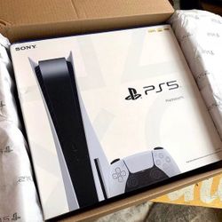 PlayStation 5   (WILL SHIP OR CAN DO LOCAL MEET)