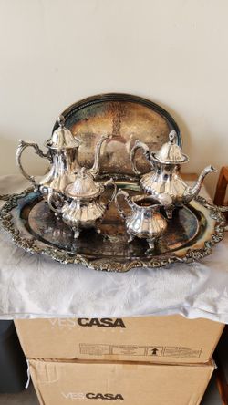 Stunning Vintage Tea Set Lancaster Rose by Poole-5 Piece Set