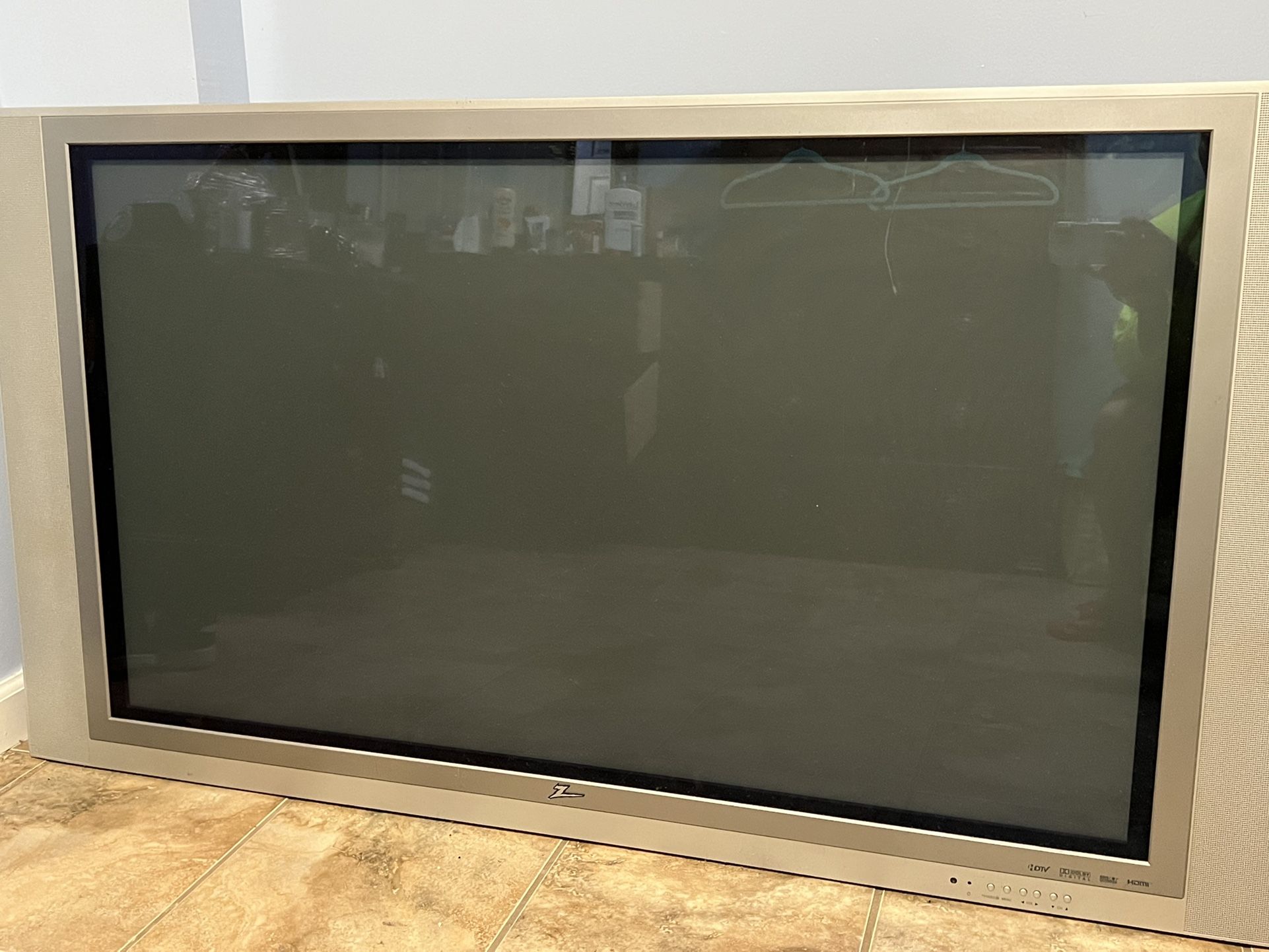 Zenith Plasma TV Z50PX2D 50”