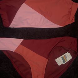Brand New Women Swimsuit L 12/14