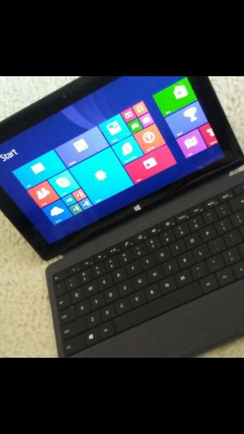 Microsoft Surface Rt 32gb. Laptop Tablet And Chargerg