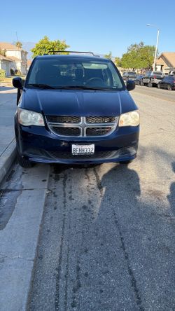 2013 dodge Caravan