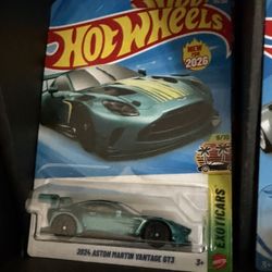 Hot Wheels '66 Buick Riviera HW Modified