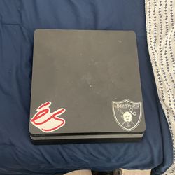 PS4 Slim
