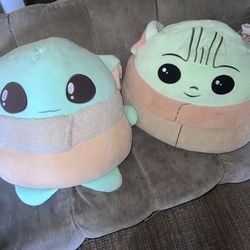 Star Wars The Child Grogu Baby Yoda Jumbo Squishmallow  Plush 