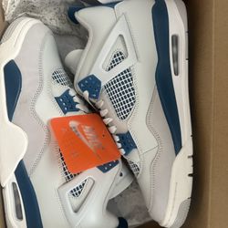 Jordan 4 Military Blue