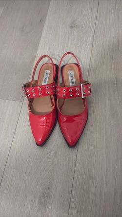 Steve Madden Pointed Toe Flats