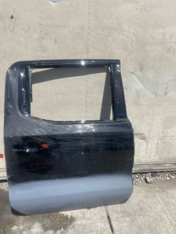 2019-2023 Chevy Silverado 1500 rear door rh side passenger side