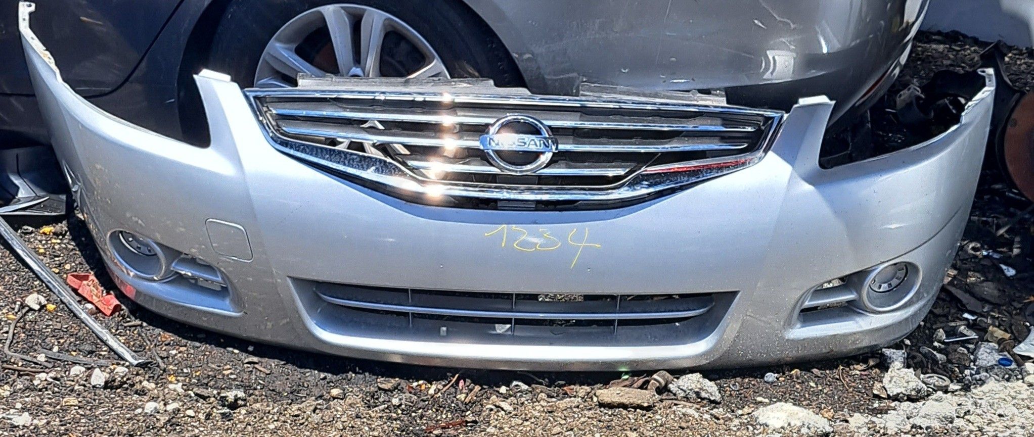 2009 Nissan Altima Front Bumper And Grill For Parts