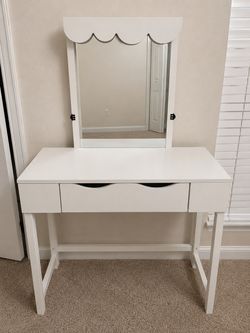 White Vanity Table with Mirror