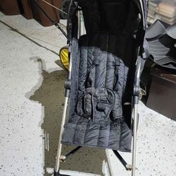 Summer Brand 5 Point Harness Umbrella Stroller