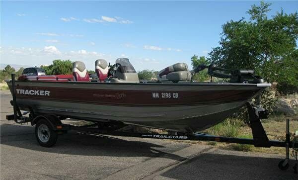 2000 bass tracker