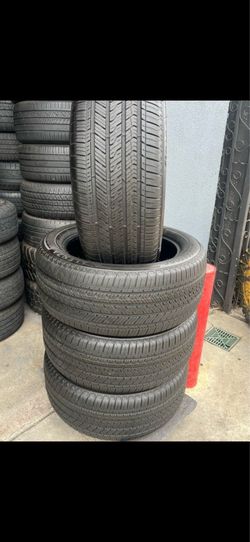 265/50/19 BRIDGESTONE RUN FLAT TIRES