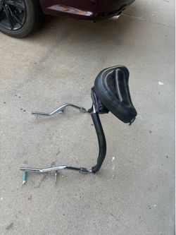 Motorcycle back, arrest for driver