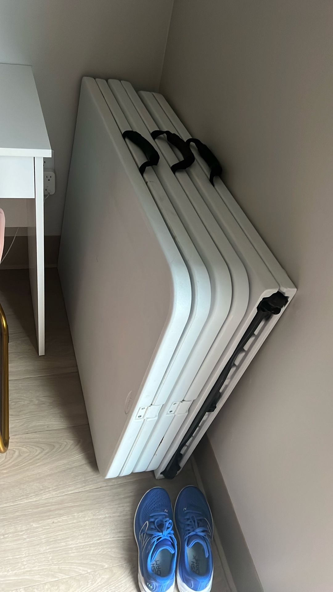 Folding Tables