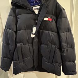 Brand New Tommy Jeans  Puffer Jacket M