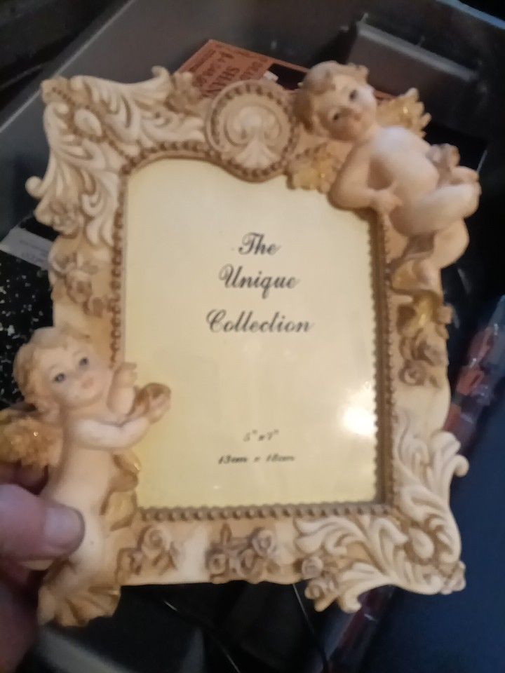 Unique Frame