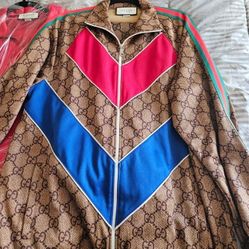 100% Authentic Gucci Tracksuits And Other Clothes 