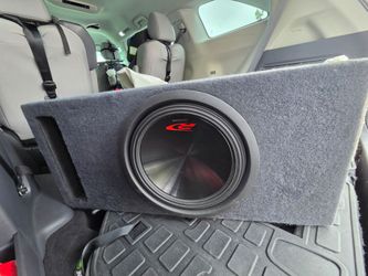 12" Alpine Woofer +box+ Soundstream Amp