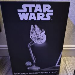 Star Wars Millennium Falcon Lamp