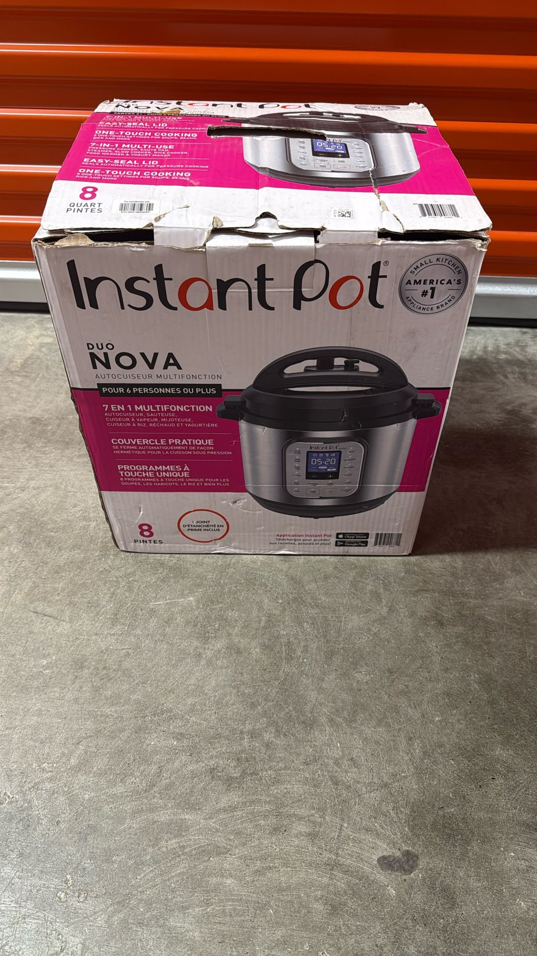 Brand New Instant pot Duo Nova 8qt Pressure Cooker In